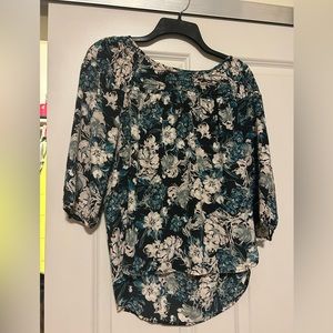 Women’s XS Floral Blouse